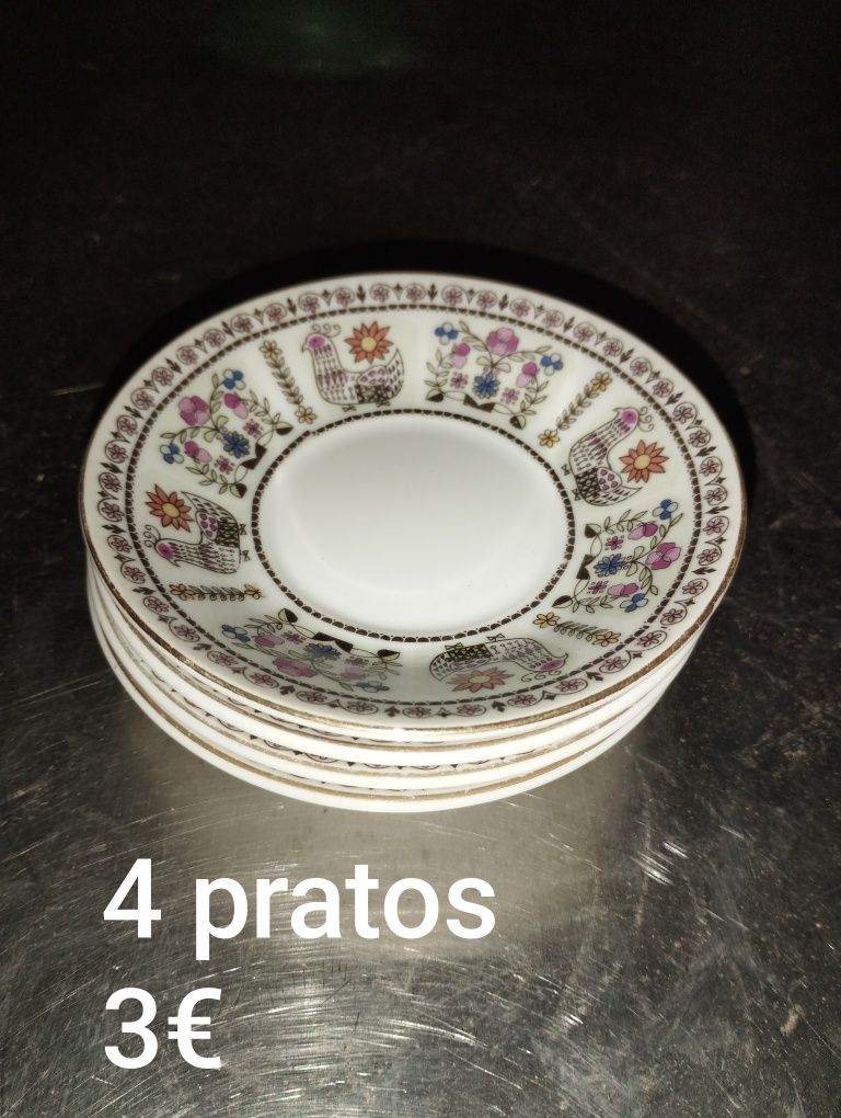 Vende se vários artigos de loiça