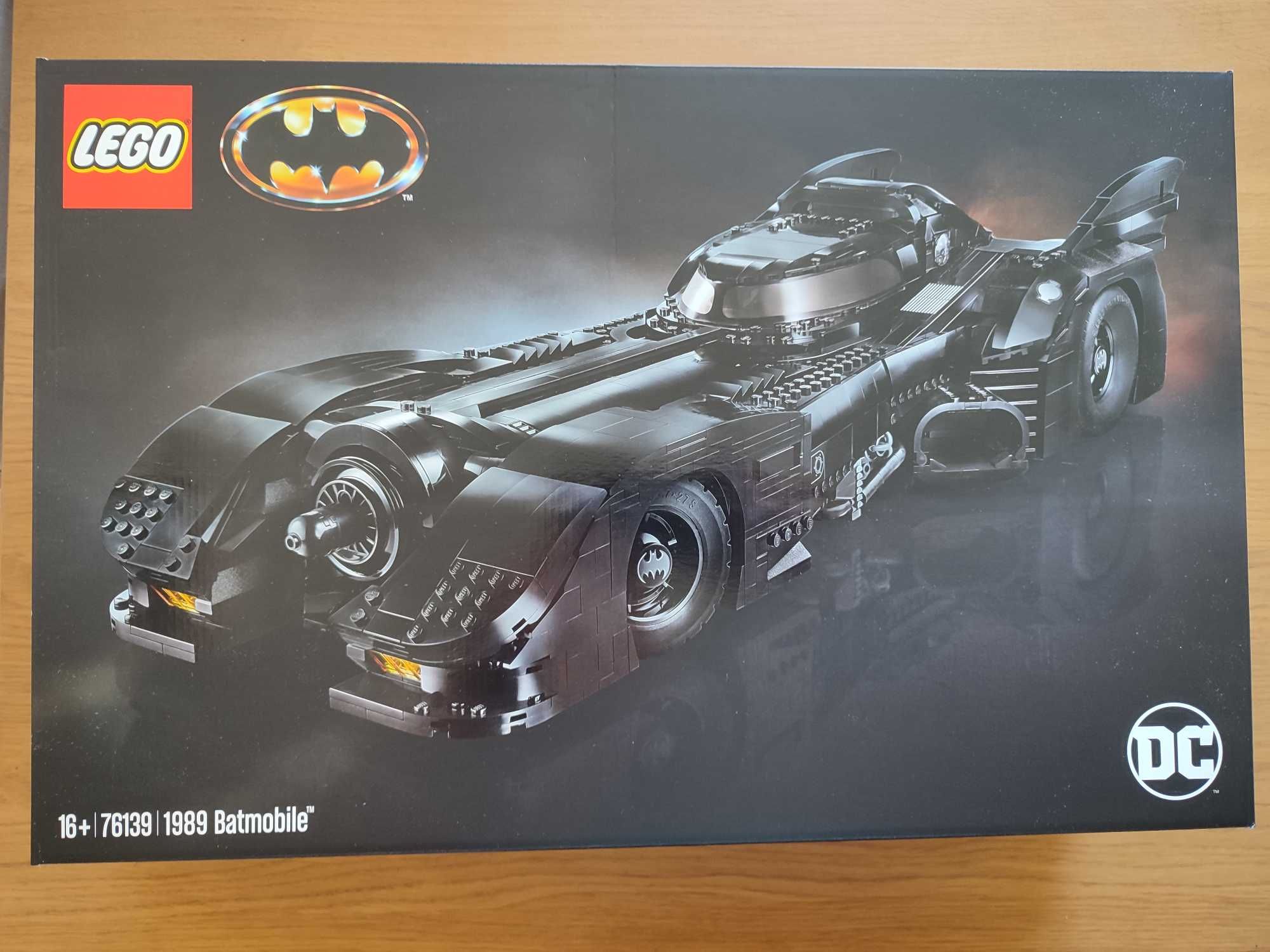 Lego DC Super Heroes 1989 Batmobile 76139