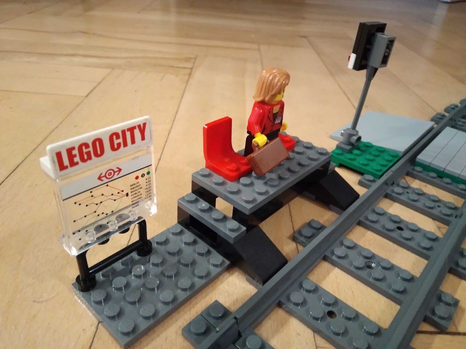 Lego 60051 - High-speed Passenger Train