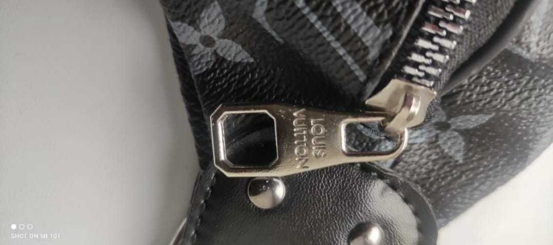 Nerka saszetka unisex louis vuitton czarna nerki nowość