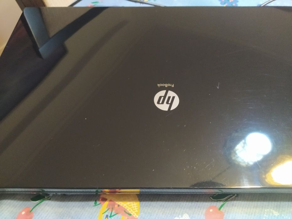 HP Probook Ecra 17" com ATI Radeon HD 4300