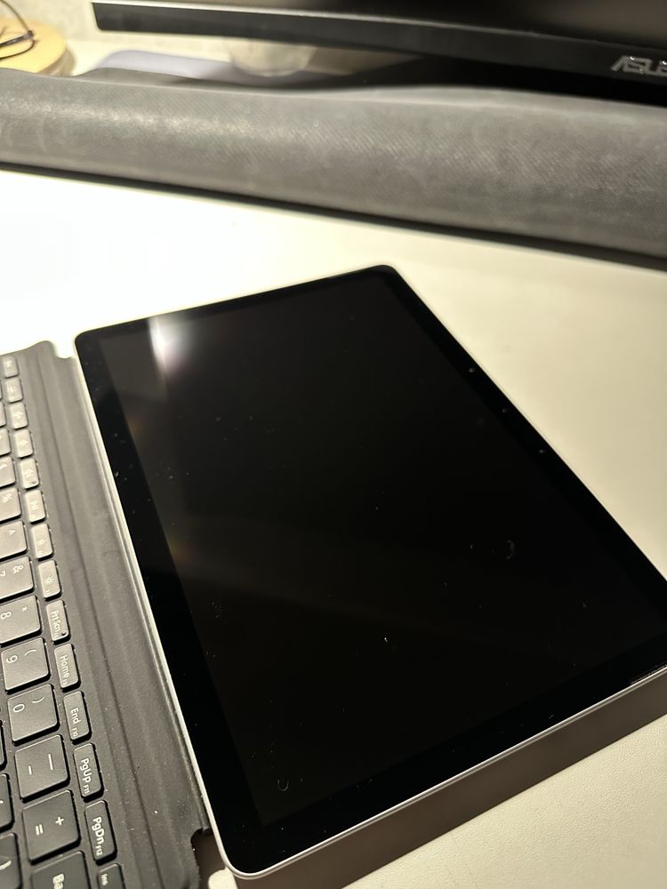 Microsoft Surface Go 3 64GB/klawiatura/rysik/etui