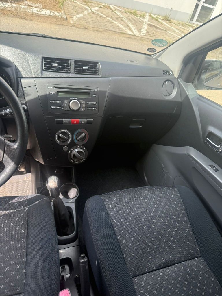 Daihatsu Coure 2007r