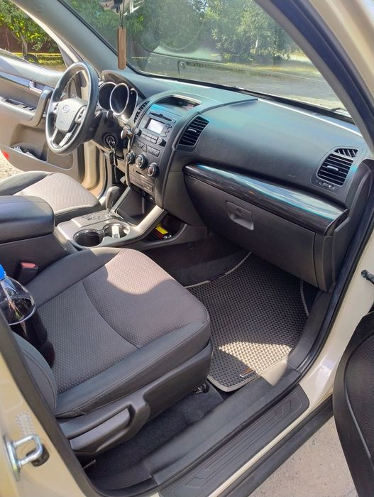 Кіа Соренто 2010 2.4