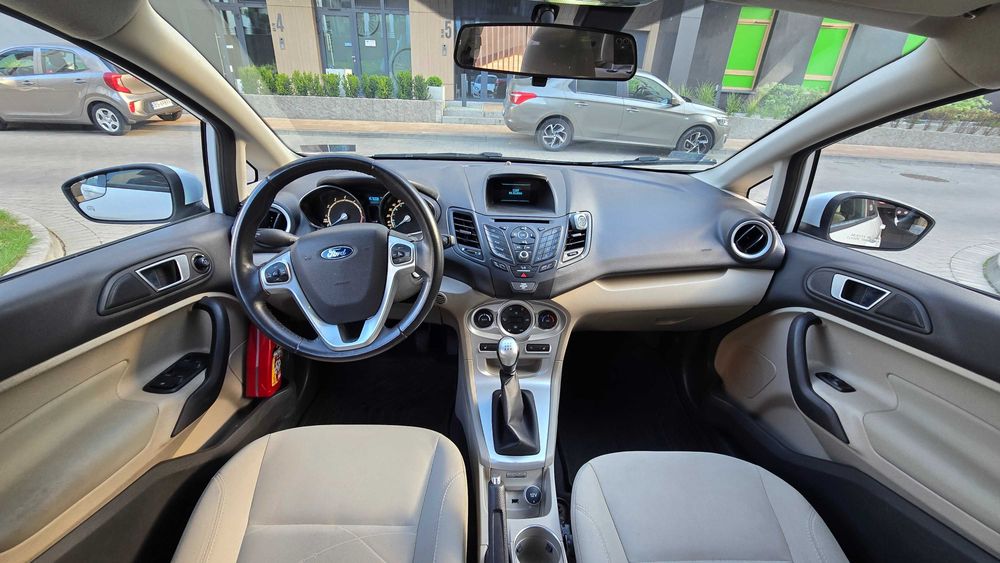 Ford Fiesta MK7 1.0 turbo benzyna 2013r. ! Klimatyzacja !
