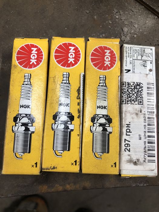 Свічки для мотоцикла, масляний фільтр