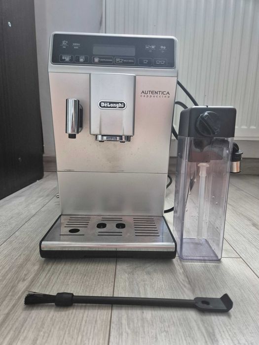 Ekspres Delonghi Autentica Cappuccino