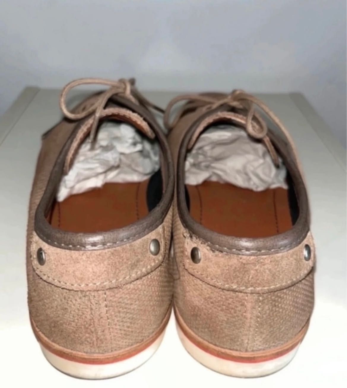 Sapatos castanhos homem