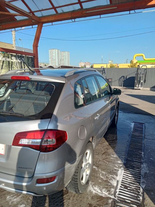 Продам авто рено колеос