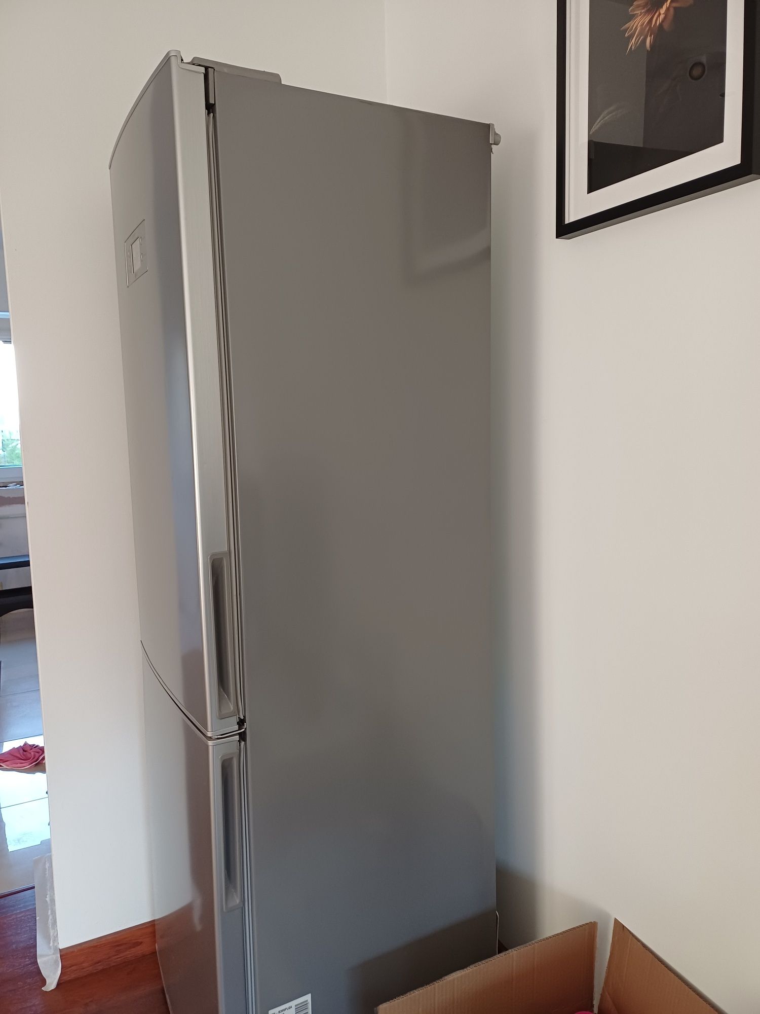 Lodowka LG No Frost 60x190