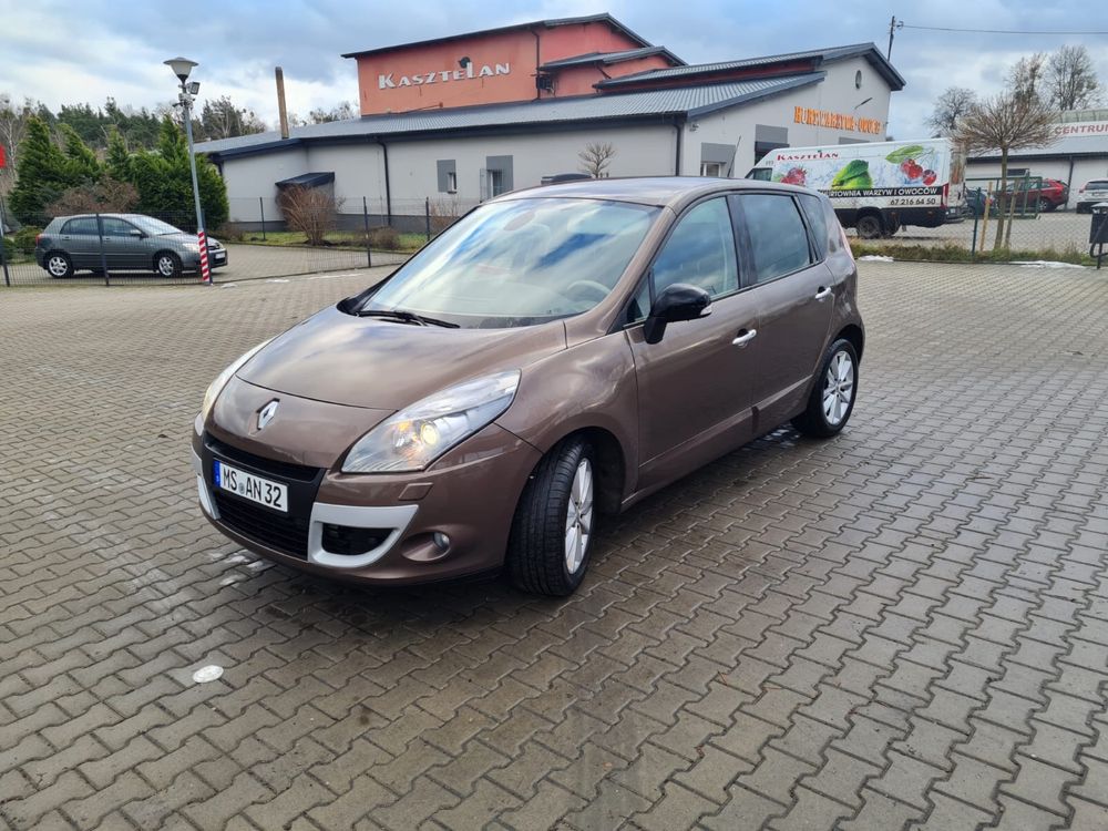 Renault Scenic 2.0 DCI Automat 2011r