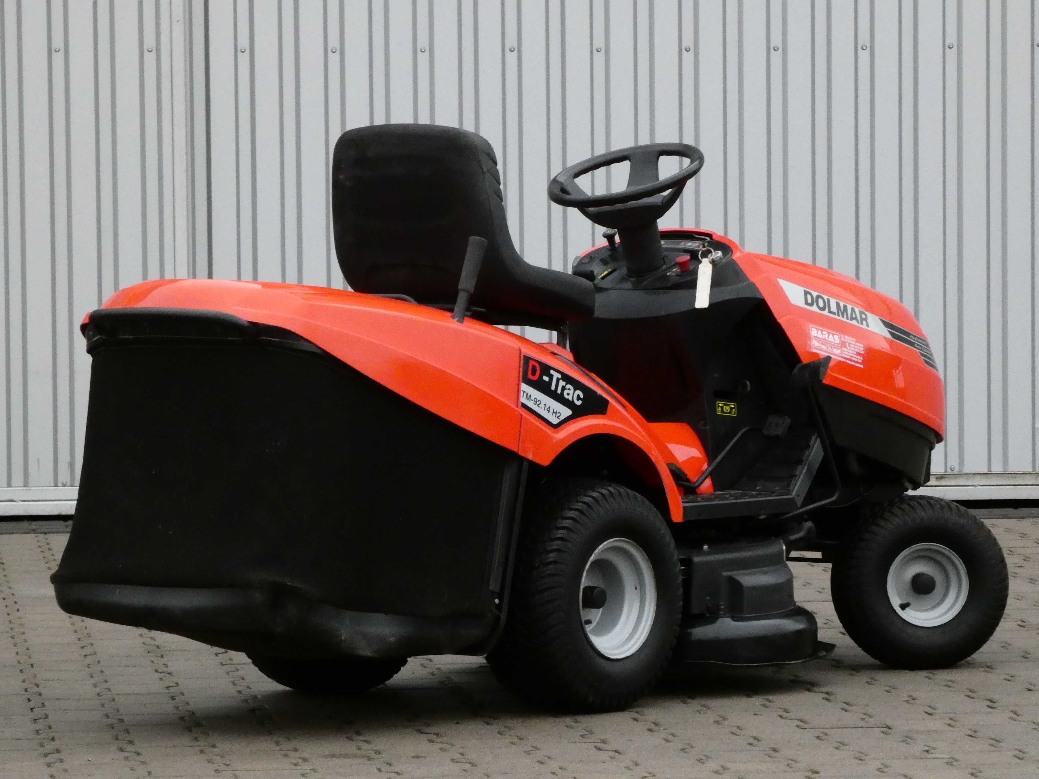 Traktorek kosiarka Dolmar HONDA V2 17HP Hydro Kosz (240102) - Baras