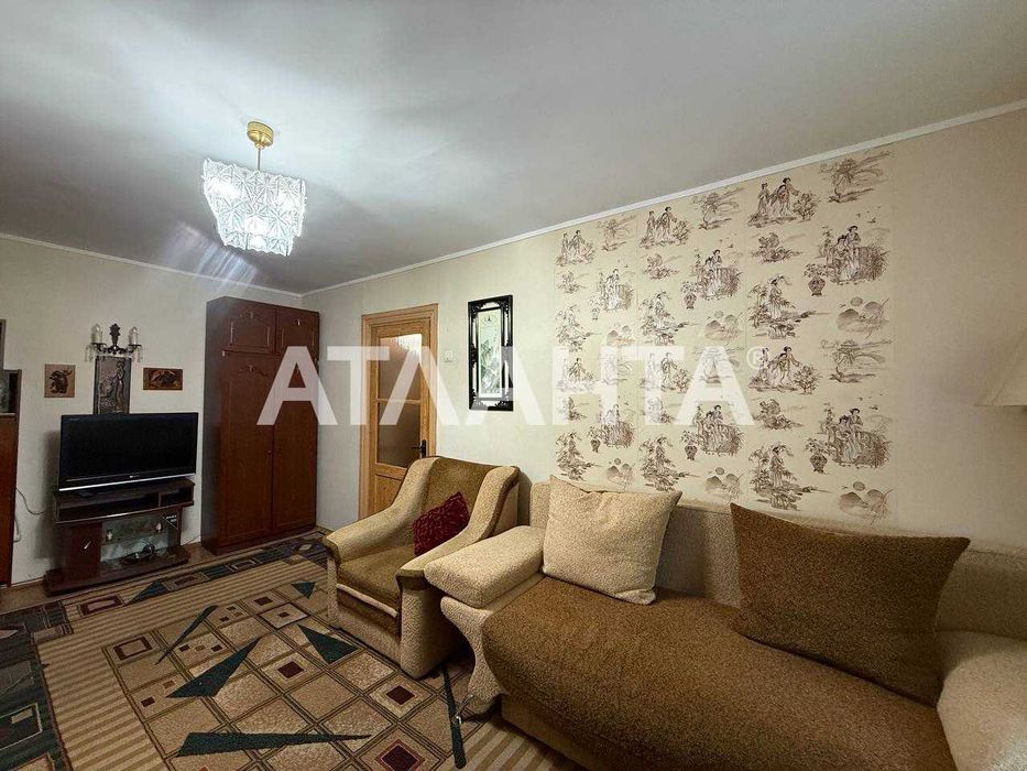 2к. квартира,1 поверх,центр,цегла,ремонт