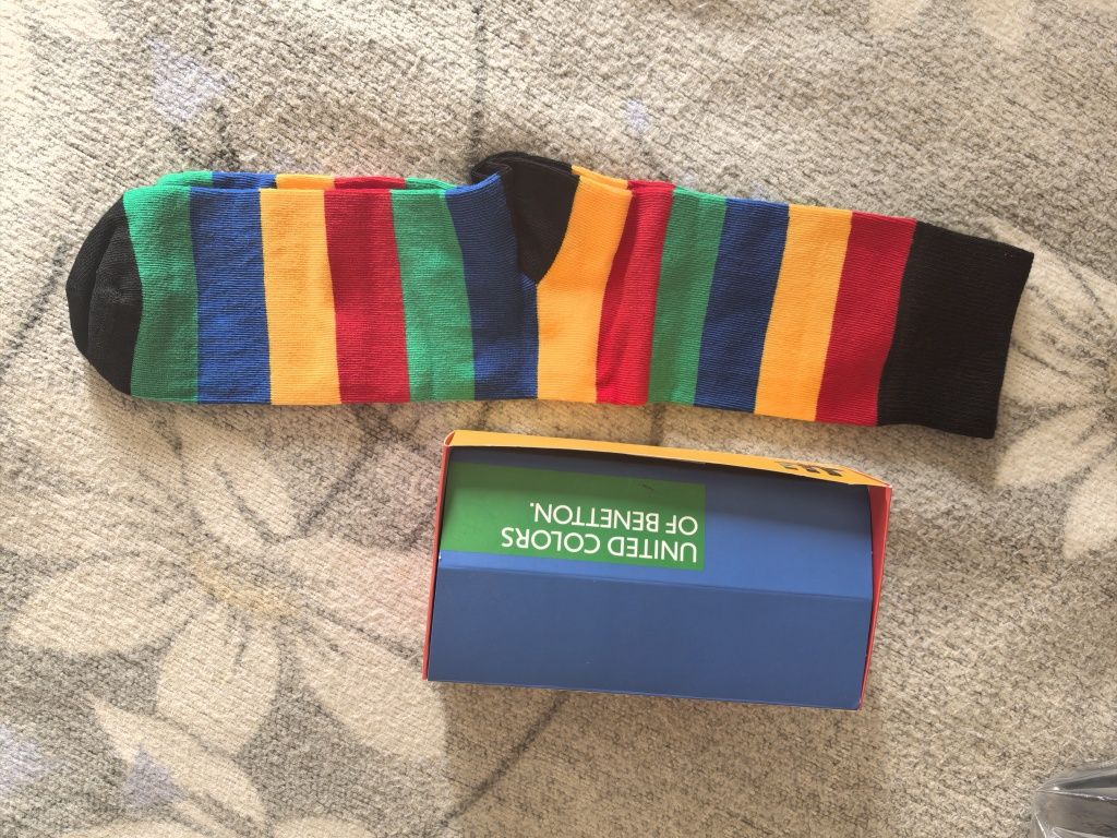 Skarpetki męskie lub młodzieżowe United colors of Benettonn