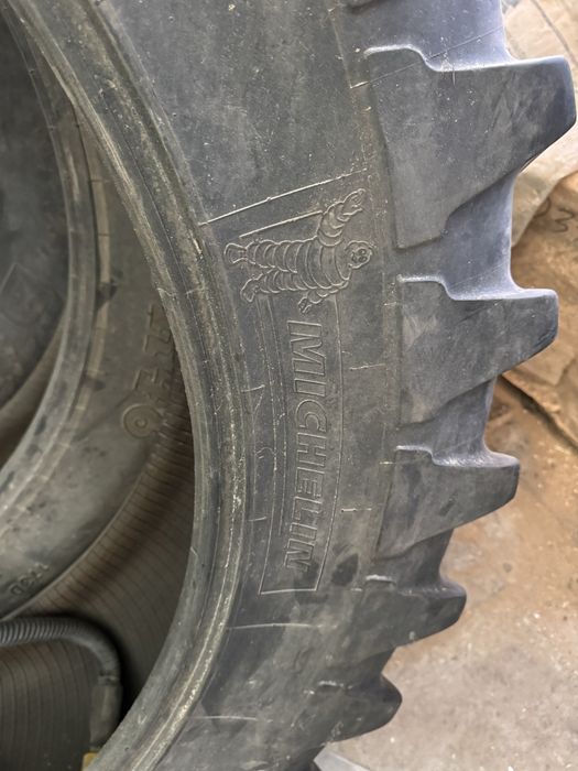 380/90R46 Bkt/Michelin 2 комплекта
