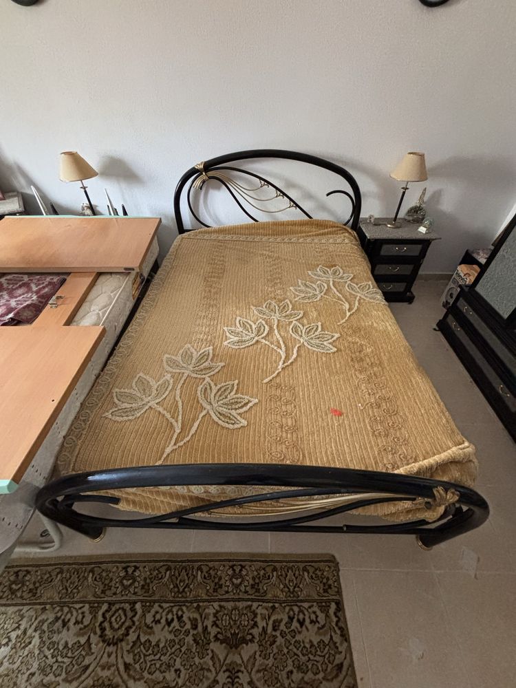 Mobilia de quarto completa - vende-se