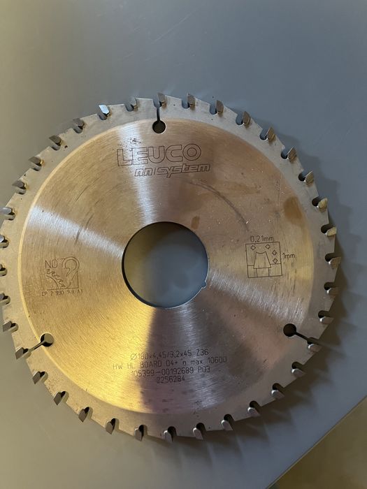 Підрізна пила LEUCO 180x4.45 вал 45 зубів 35