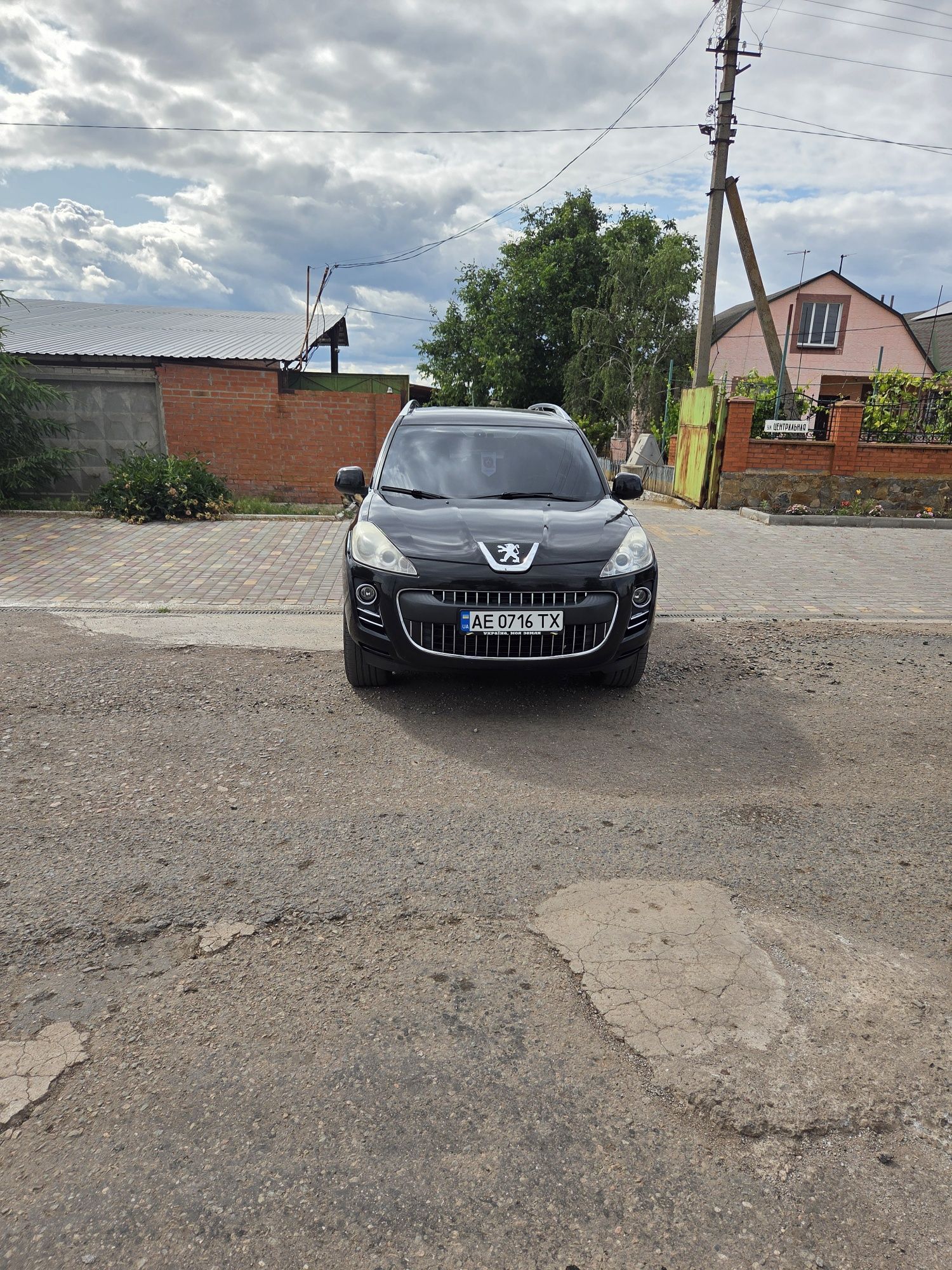 Продаж авто Пежо 4007