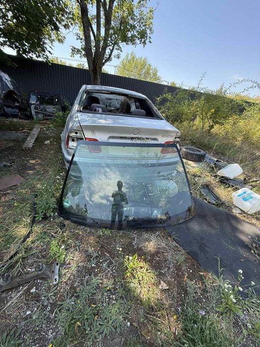 Лобове скло БМВ Е46 КУПЕ