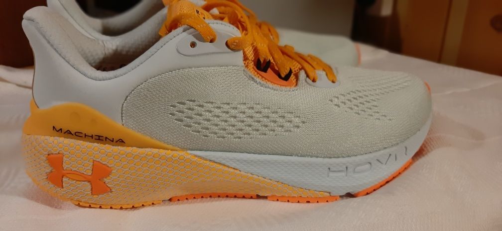 Under Armour Machina 38 Nowe