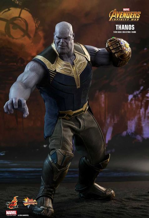 HOT TOYS Avengers: Infinity War Thanos 1/6th scale Collectible Figure.