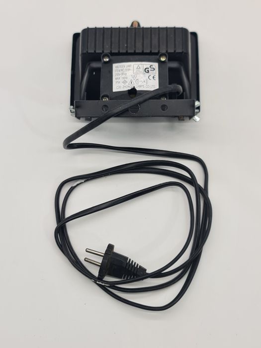 Projector de halogéneo 8x12cm 150W