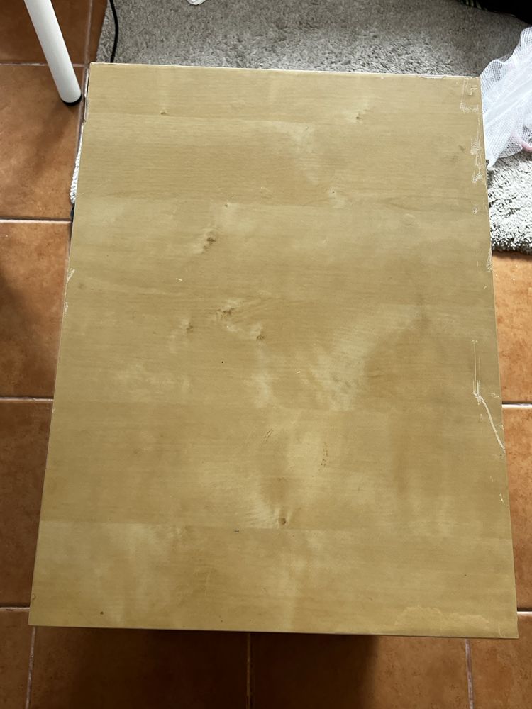 Movel de gavetas com rodas