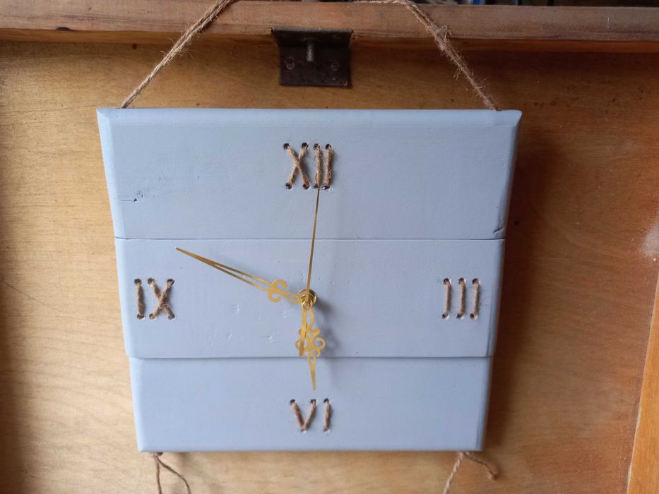 Годинники світильники менажниці з дерева в подарунок