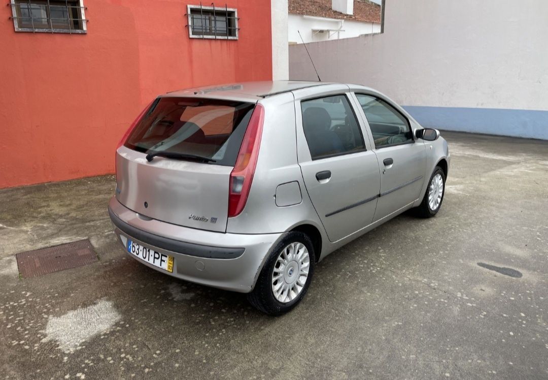 FIAT PUNTO 1.2 2000