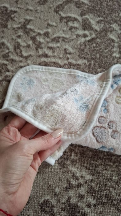 Плед флисовый для собак, котов