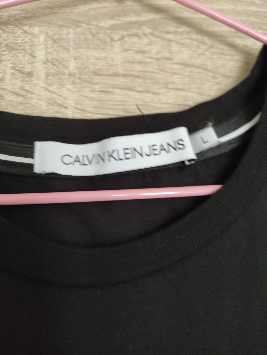 T-shirt damski Calvin Klein rozm.L