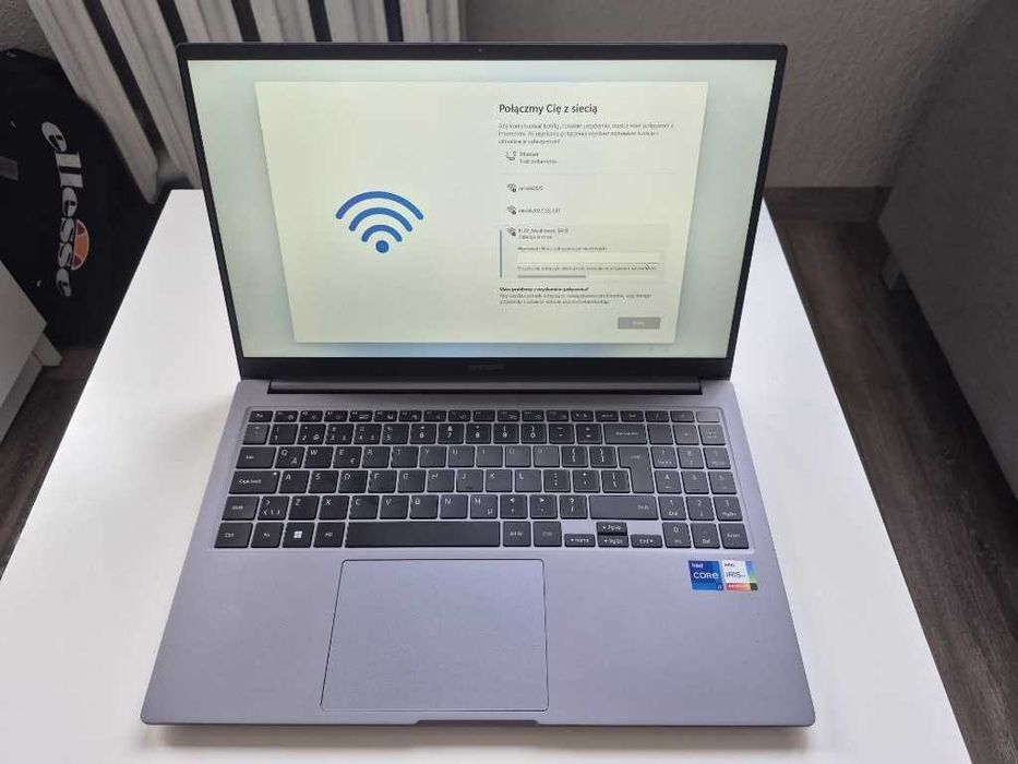 Samsung Galaxy Book 4, i7-1355U jak NOWY