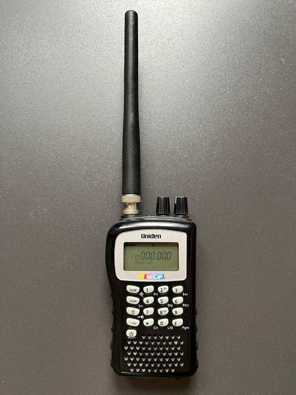 Сканирующий приемник UNIDEN BC92XLT. Радиосканер