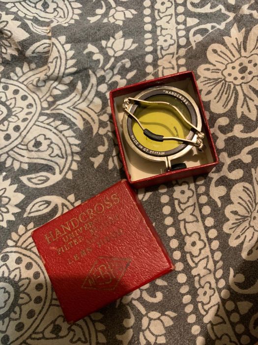 Handcross universal filter mount lens hood nebro