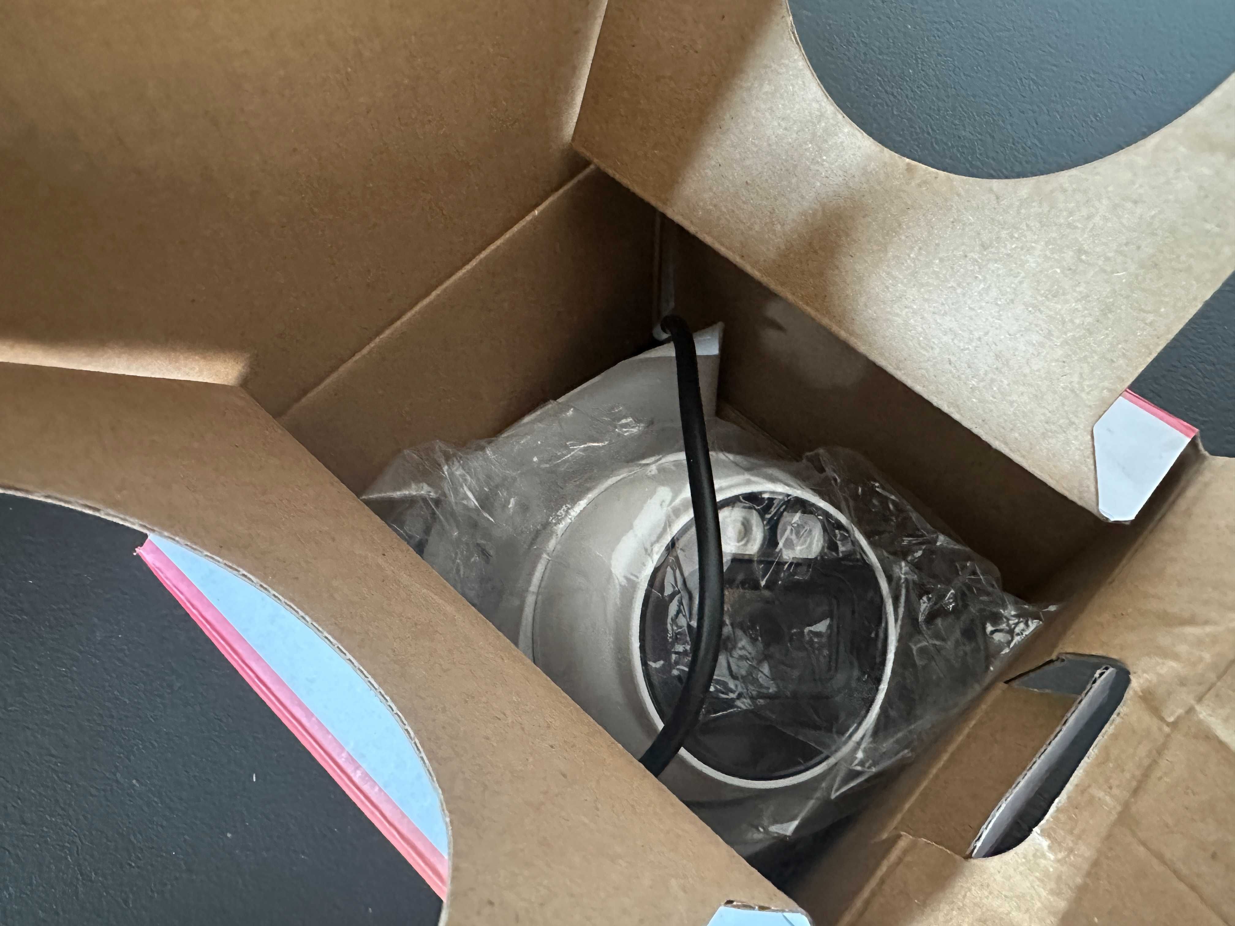 Kamera IP dahua DH-HAC-HDW1200TP-IL-A 2 mpx