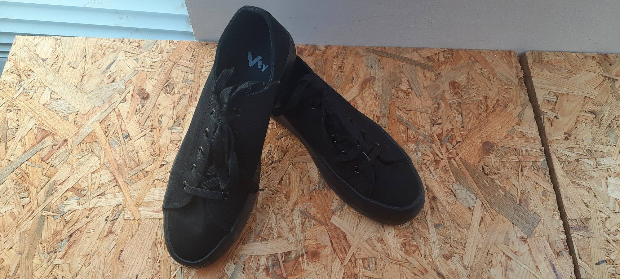 Trampki na grubej podeszwie Vice 41