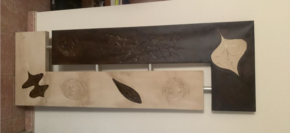 Quadro tela com barras prateadas