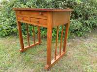 Drewniany stolik / biurko