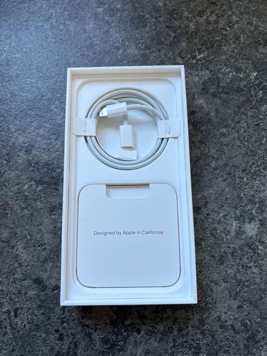 iPhone 13 256 GB stan bardzo dobry