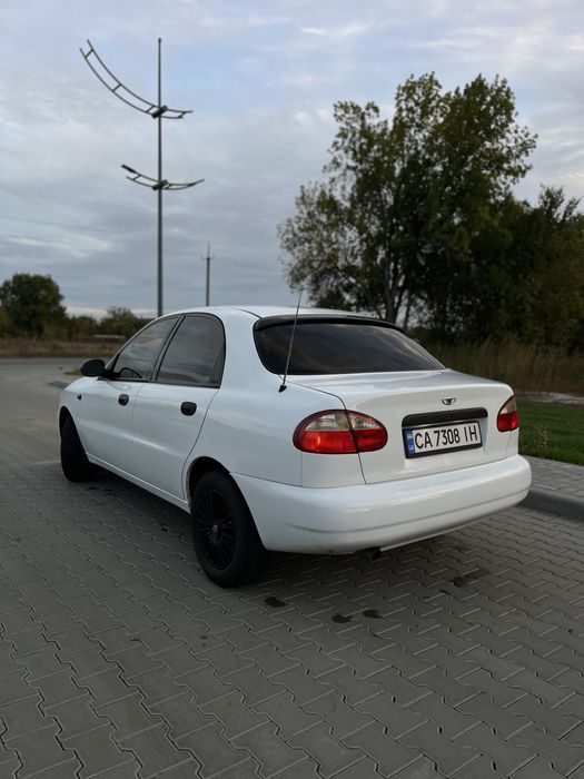 В продажі LANOS 1.5 KOREA