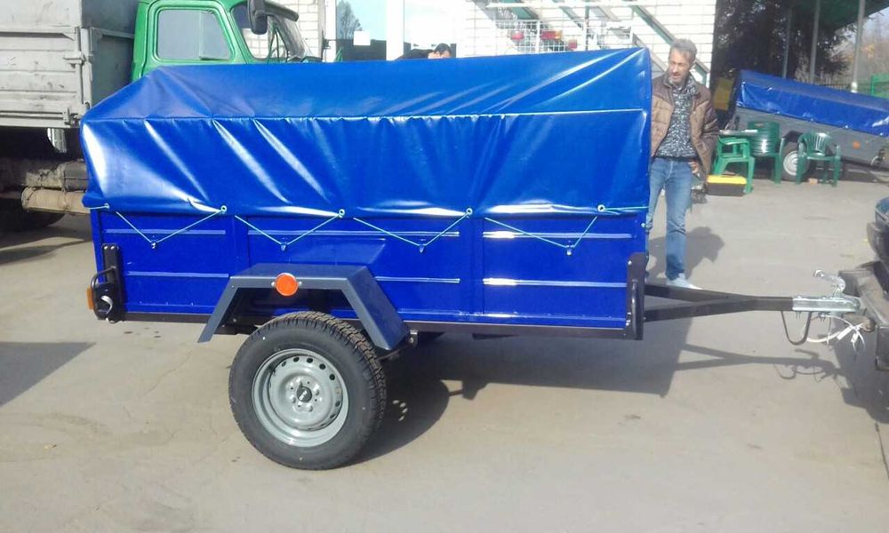 Міцний причіп до автомобіля  від заводу виробника 2000*1300*400