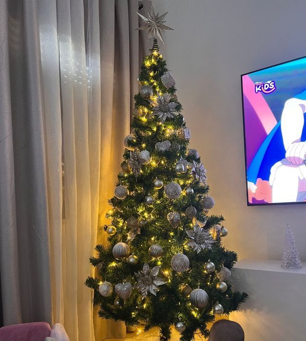 Árvore de Natal com nova impecável