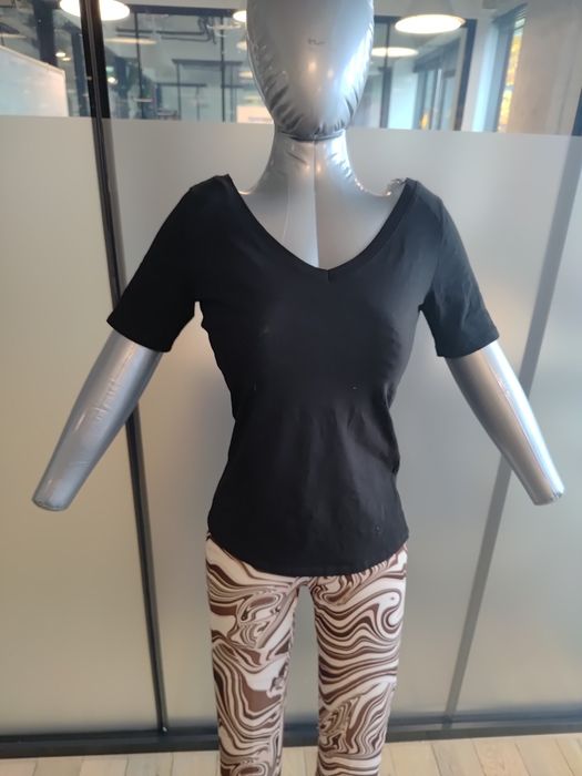 Koszulka top Reserved M 38