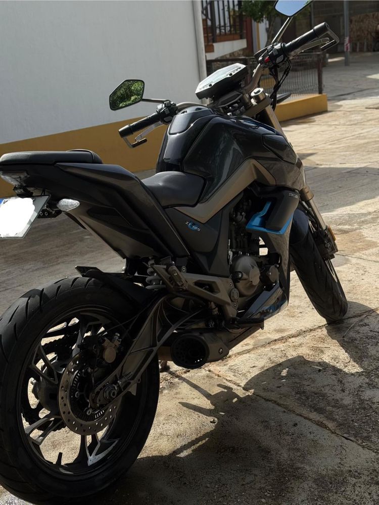Mota 125 zontes como nova