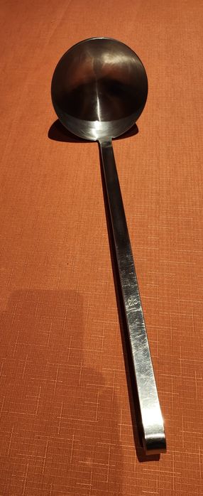 Duża Chochla stal nierdzewna 14 cm