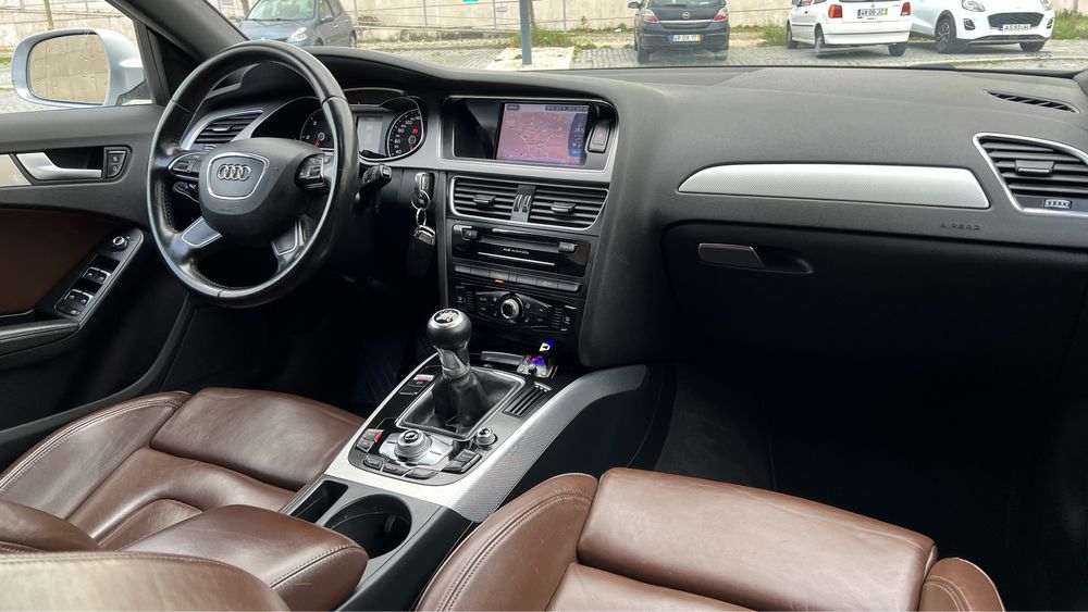 Audi A4 Avant  2.0 Tdi 140cv ( Vendida )