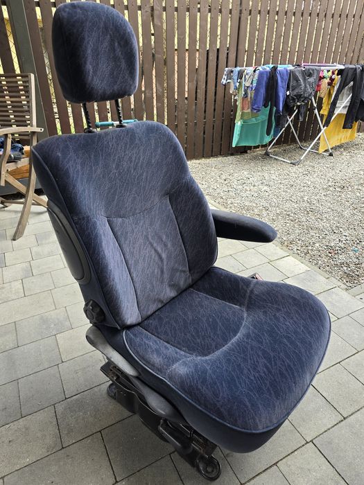 Obrotnica fotela,  podstaw fotela renault trafic