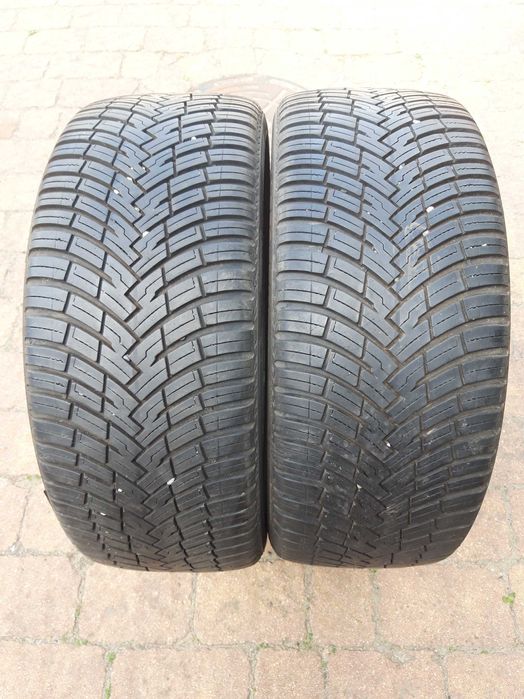 Opony całoroczne 225/40/19 93Y Pirelli All Season SF-2 Cinturato