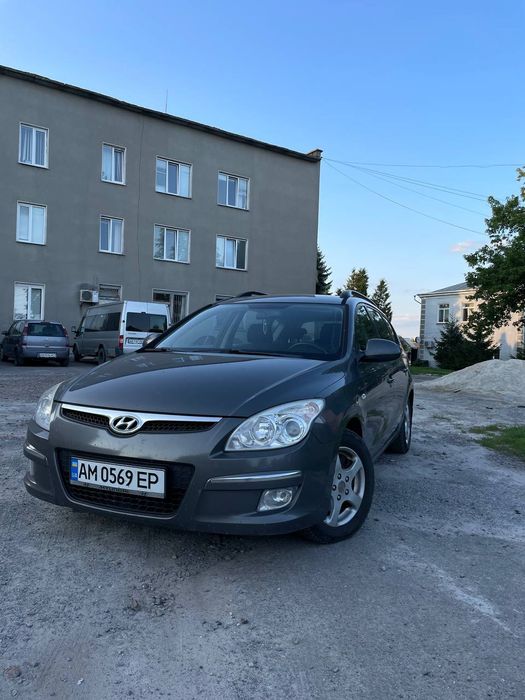 HYUNDAI I 30 1.6 дизель