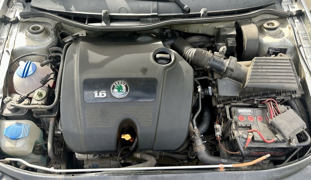 Skoda Octavia 1.6Капсула Часу В Оригінальному  СТАНІ! Стан НОВОГО АВТО